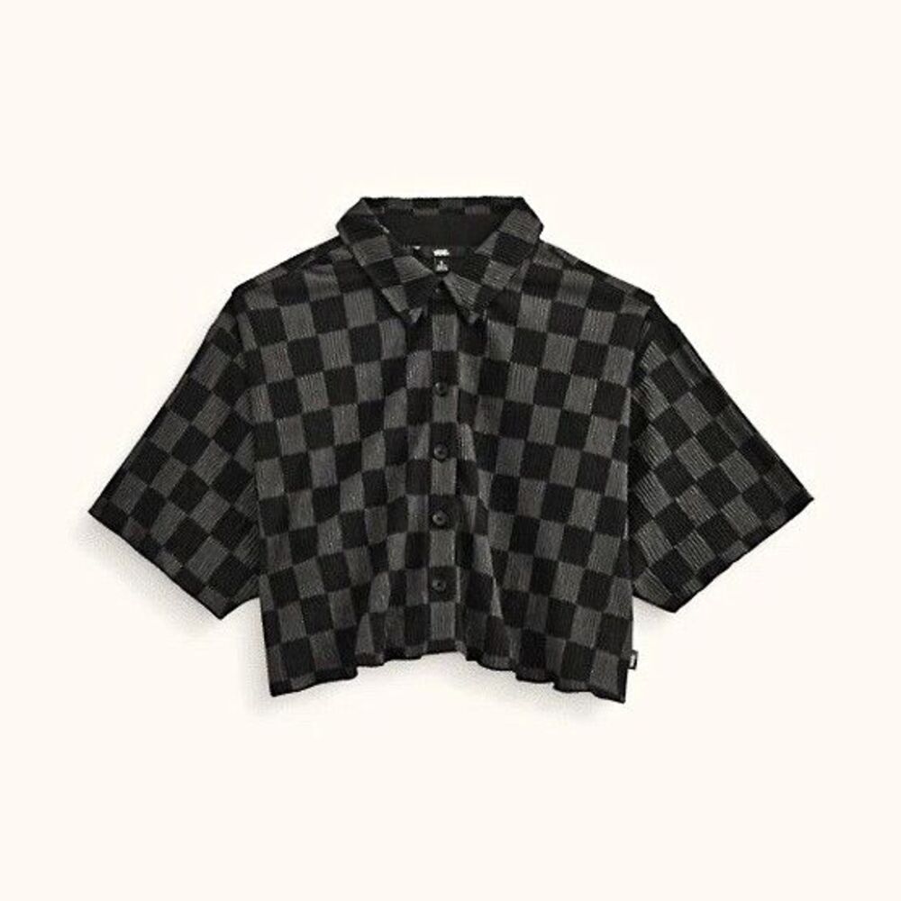 Vans Wren Checkerboard Shirt. Women’s Cropped Button-Up Collared Short Sleeve